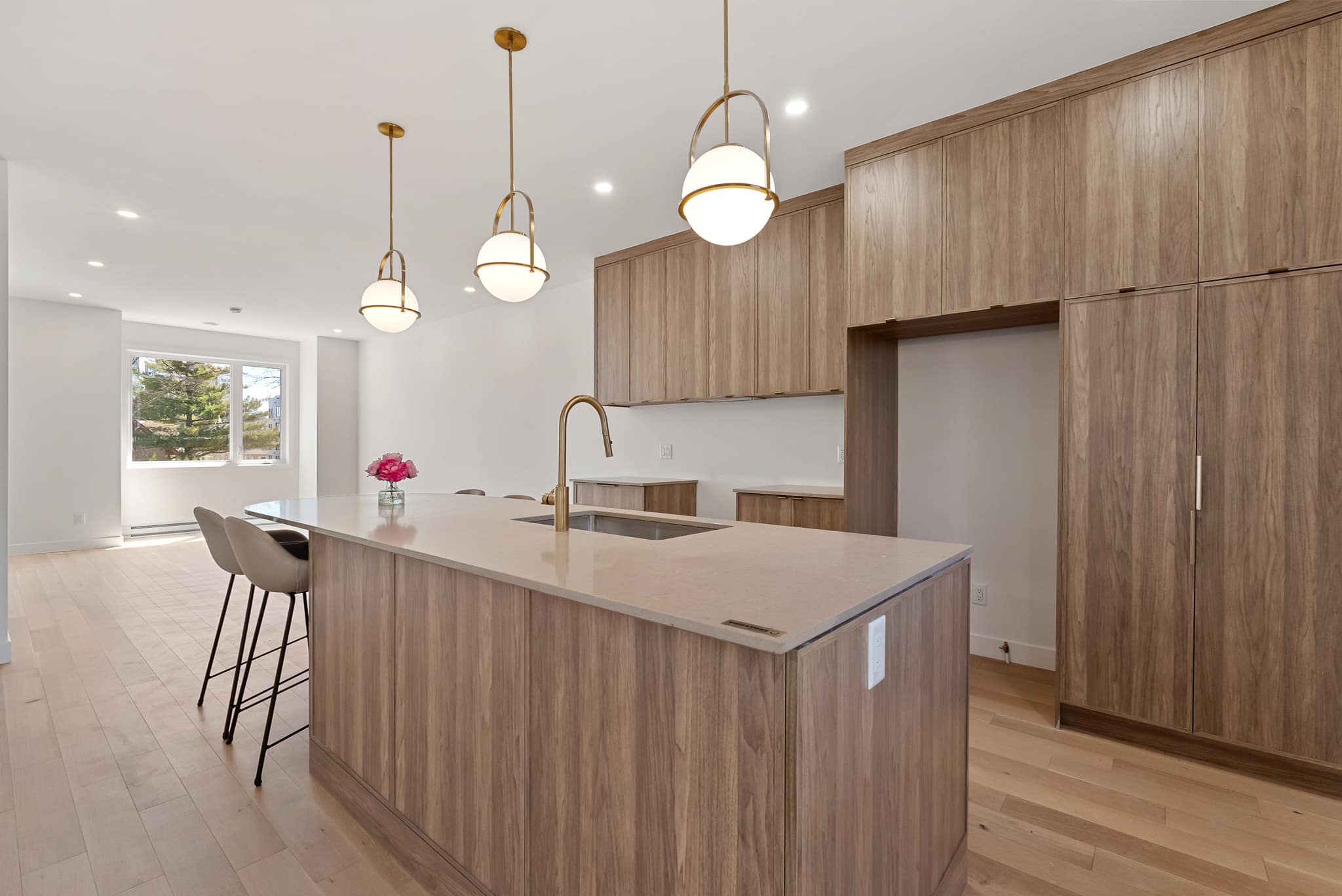 2844 Noblet-12